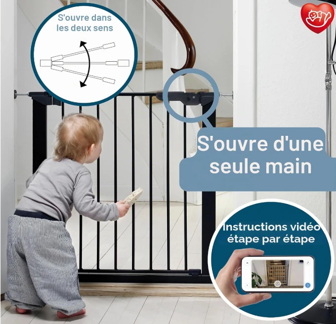 Barrière BabyDan à pression présentée dans un passage intérieur.